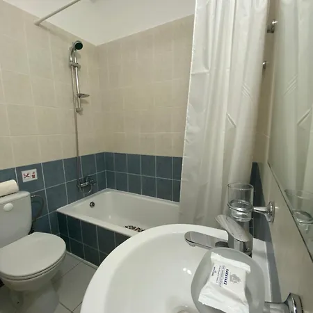 Appartamento Lovely 2 Bedroom In Iris Village *